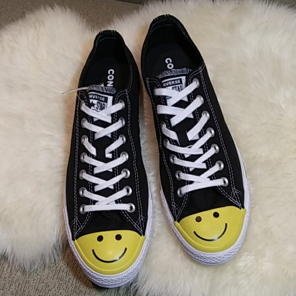 converse smiley
